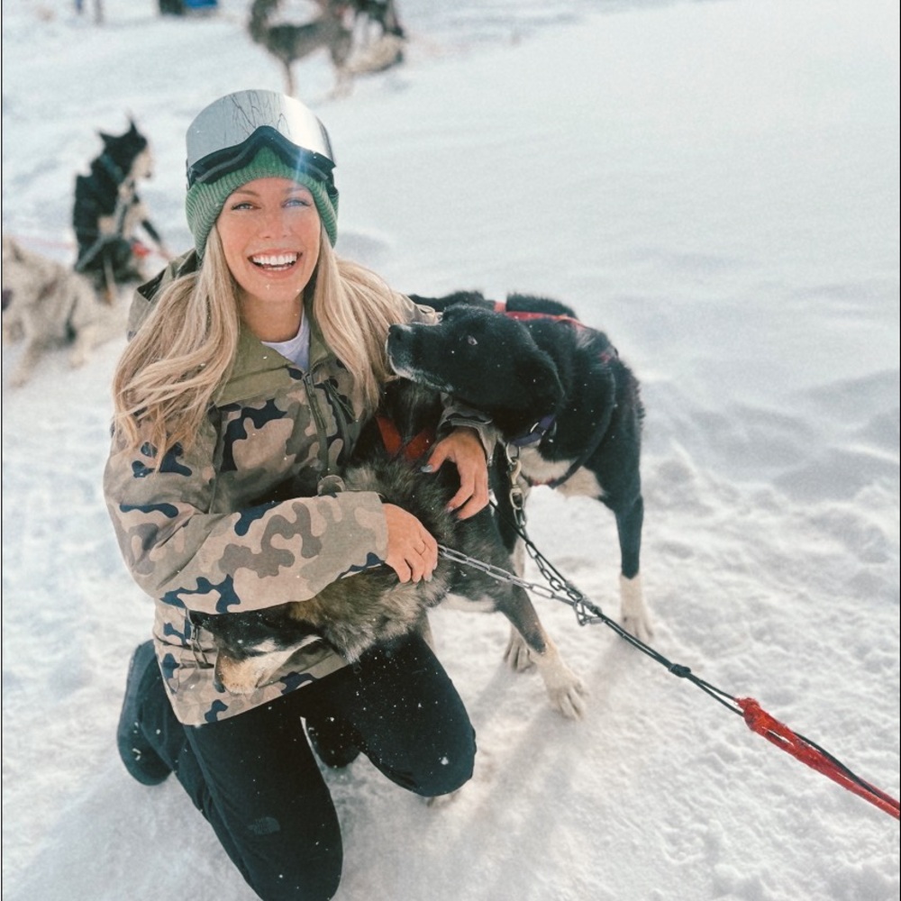 Meet your Posher, Katelyn